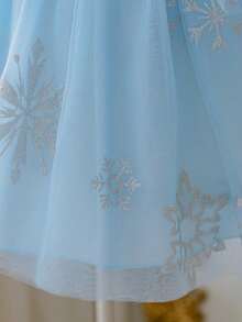 Glamorique Kids 女童藍色正式洋裝，頂級緞面柔軟網紗搭配精緻雪花印花，泡泡短袖洋裝，適合生日派對、晚宴活動、高端親子活動、家庭聚會、婚禮、兒童時裝秀、畢業舞會，夏季短洋裝，完美適用日常拍照與親子攝影 - 藍色 - 查看 8