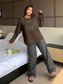 Dazy Plus 两件套印花宽松圆领长袖上衣和格子裤睡衣套装 - 棕色 - 查看 5