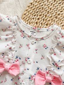 SHEIN Vintaside Kids 新生女嬰純白色圓領荷葉邊卡通櫻桃印花長袖紅色蝴蝶結洋裝，優雅可愛，適合秋季派對拍照 - 彩色 - 查看 7