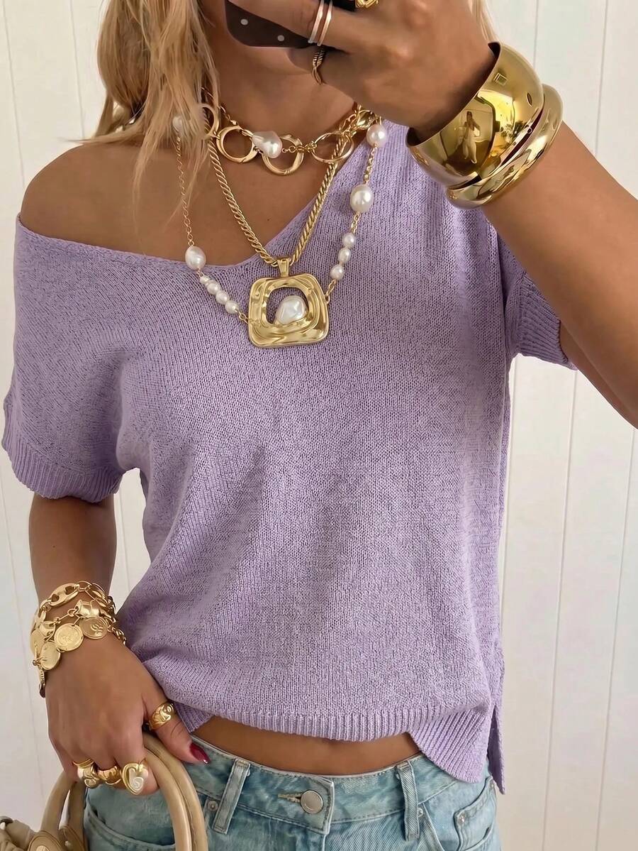 SHEIN WOMEN'S WEAR Lightweight V-Neck Short-Sleeve Knit Top Soft Touch Relaxed Fit Minimal Casual Summer Pullover Easy Layering Brunch Light Purple