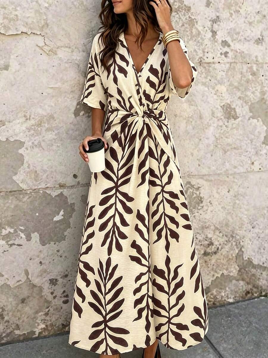 SHEIN Holidaya 女士优雅树叶印花V领扭结腰身A字侧袋宽松落肩短袖连衣裙，杏色连衣裙，女士夏季连衣裙，沙滩连衣裙，女士优雅连衣裙，女士度假装，夏季假日套装，扭结连衣裙，印花连衣裙，落肩连衣裙，侧袋连衣裙