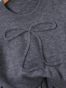 SHEIN 青少年女孩灰色特殊刺繡圓領套頭毛衣與百褶裙針織套裝，柔軟舒適，適合日常穿著、外出、旅行、度假、居家、托兒所及玩耍 - 彩色 - 查看 3