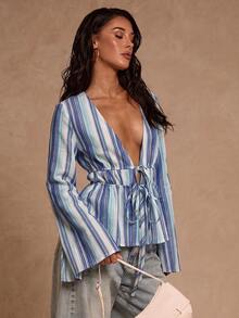 SHEIN Glamour 輕奢青春時尚彩色條紋編織深V領喇叭袖前襟抽繩蝴蝶結裝飾女款襯衫，適合春夏秋季 - 薄荷藍 - 查看 5
