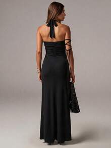Avenya Vestido ajustado de unicolor con escote halter y espalda descubierta con abertura - Negro - Ver 6
