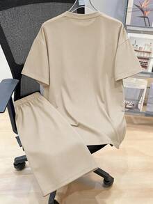 SHEIN 2pcs/Set Pakaian Anak Laki-laki Remaja Kasual Motif Huruf Cetak Atasan Lengan Pendek Leher Bulat dan Celana Pendek - Khaki - View 3