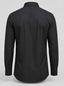Manfinity Mode Men's Business Casual Design Embossed Long Sleeve Shirt - Black - View 2