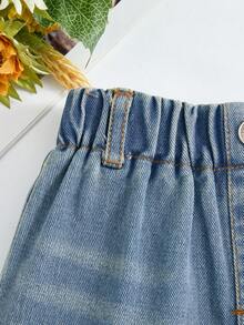 SHEIN Genkimix Kids 女嬰牛仔夏季短褲 水洗藍復古翻邊直筒短褲 - 藍色 - 查看 5