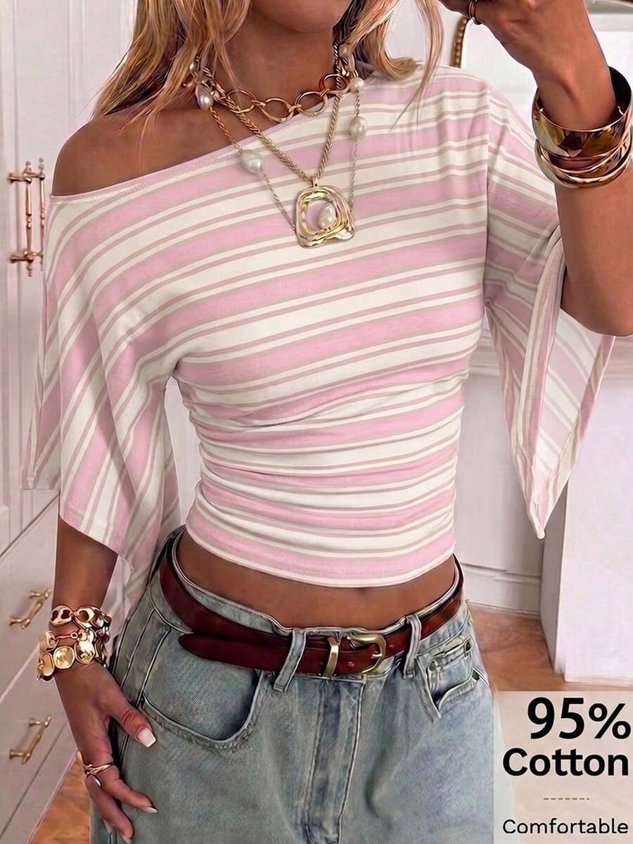 SHEIN EZwear 休閒浪漫極簡風粉色與白色條紋滿版印花針織女款T恤,適合夏季約會與日常穿著 - 彩色 - 查看 1