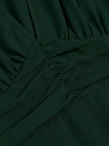 Elenzga 法式優雅女款V領洋裝，夏季新款收腰百褶顯瘦無袖大裙擺連身裙 - 墨綠色 - 查看 7