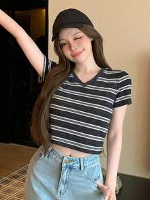 DAZY 夏季修身拼色拼接條紋格紋商務休閒時尚辦公街頭風女款短袖基礎層圖案T恤 - 黑色 - 查看 7