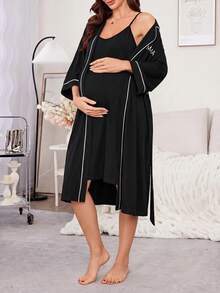 Moonlight&Mama 女款休閒字母刺繡翻領長款睡袍 + 吊帶洋裝 孕婦居家服 2件組 - 黑色 - 查看 1