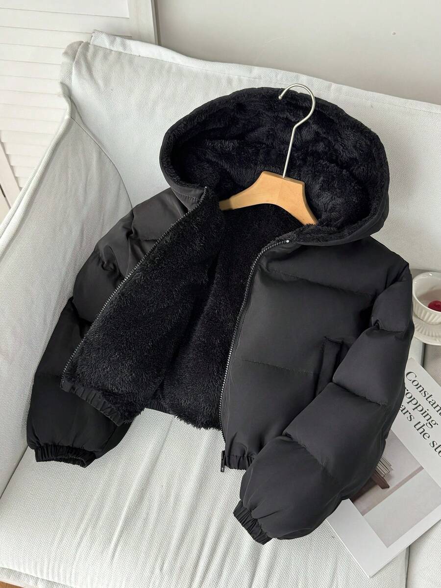 SHEIN 青少年女孩冬季新款黑色保暖內裡連帽短版羽絨外套 - 黑色 - 查看 1