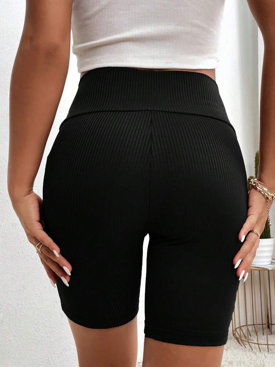 Chiquease Shorts biker de cintura ancha tejido de canalé - Negro - Ver 1