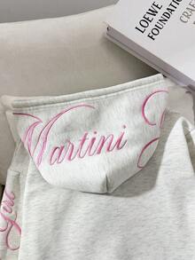 SHEIN 青少年女孩寬鬆休閒極簡舒適日常街頭風粉色字母刺繡連帽寬鬆版貼口袋前開襟拉鍊短版長袖運動外套灰色返校穿搭 - 淺灰色 - 查看 8