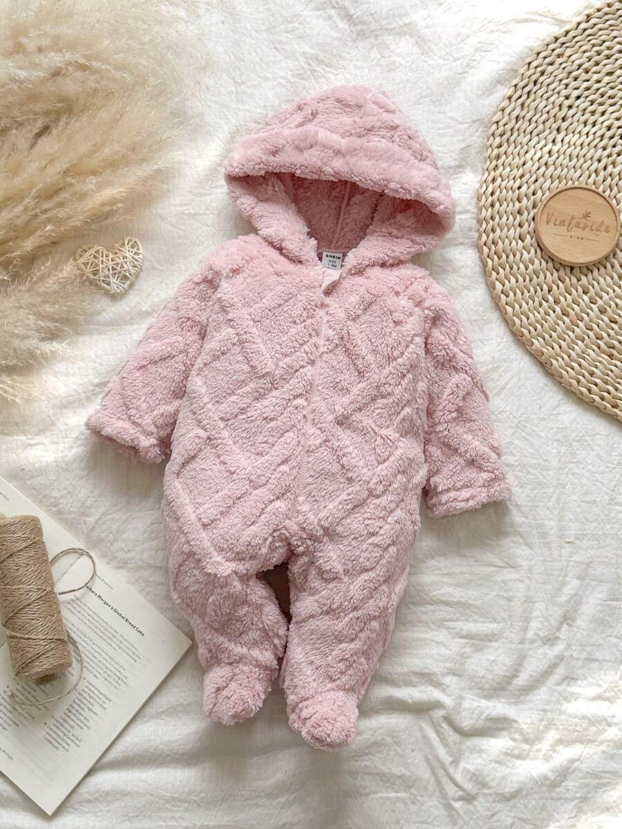 SHEIN Vintaside Kids 新生兒簡約時尚可愛波點長袖連帽抓絨連身衣居家服 - 淺粉色 - 查看 1