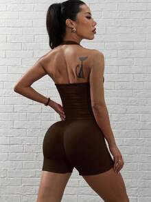 Dewbera Dewbera 女式纯色露背瑜伽背心和高腰短裤运动套装 - 彩色 - 查看 3