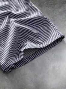 Manfinity RebelGame Men's Plus Size Striped   Casual Daily Shorts - Grey - View 7