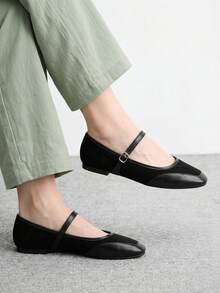 CUCCOO BIZCHIC Elegant Black Simple Square Toe Cap Flats, Casual Minimalist And Comfortable Lace-Up Flats For Women, Suitable For Office, Commuting And Formal Occasions (Suitable For Christmas And Spring Shoes) - Quiet night black, - View 5