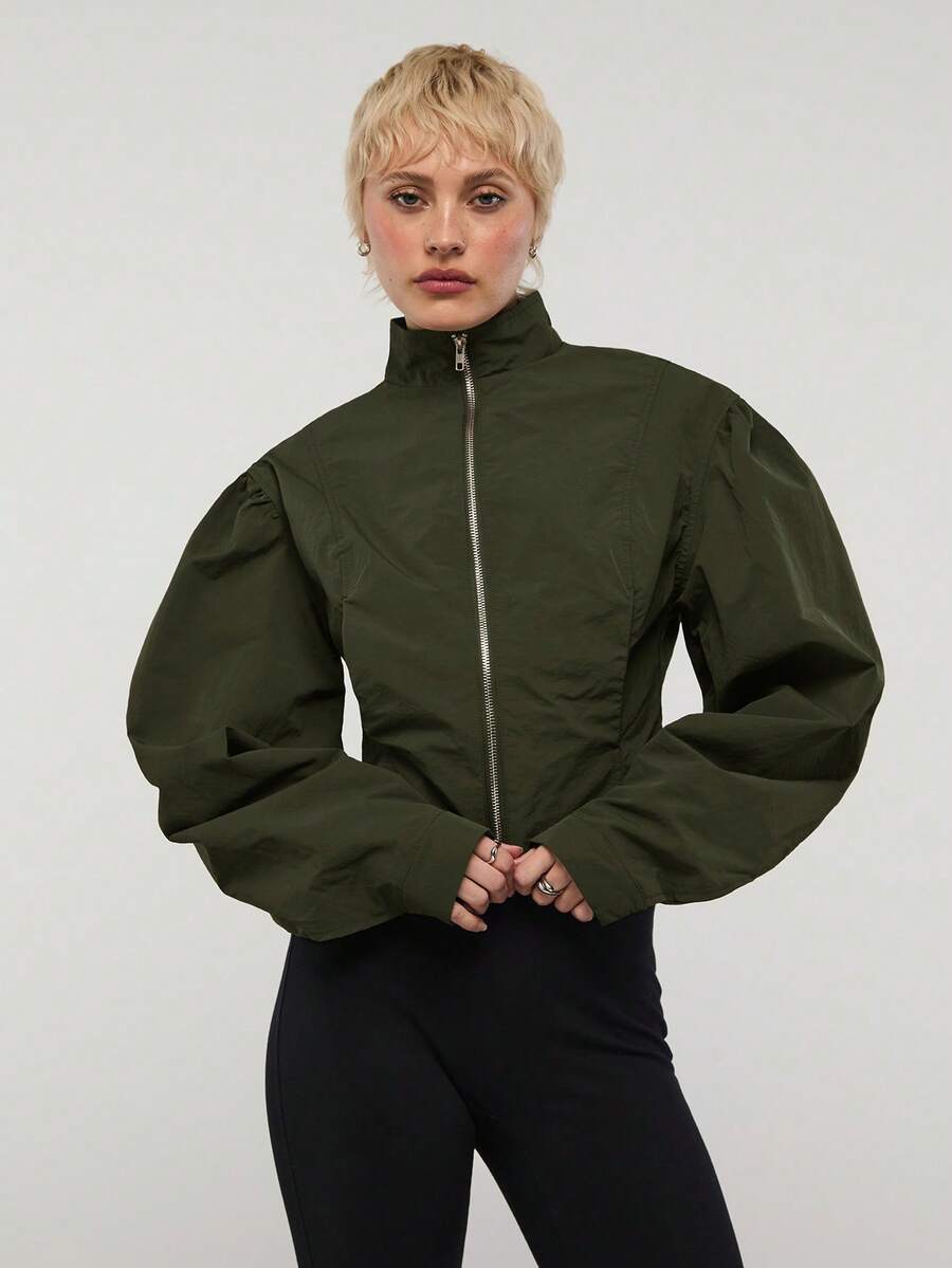 COUREZ 泡泡袖拉鍊運動夾克 / Y2K 女款夏季服飾 夏季穿搭 棕色夾克 - 軍綠色 - 查看 1