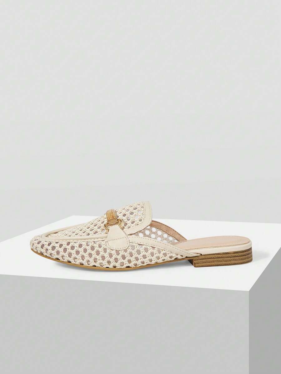 MOTF BUCKLE SIMPLE AND GENEROUS FASHION VERSATILE LEISURE WORKPLACE COMMUTE EMPTY WOMEN FLAT SHOES - Beige - View 2