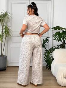 SHEIN EZwear 女款大尺碼休閒豹紋短版短袖T恤與寬腿褲兩件套 - 彩色 - 查看 2