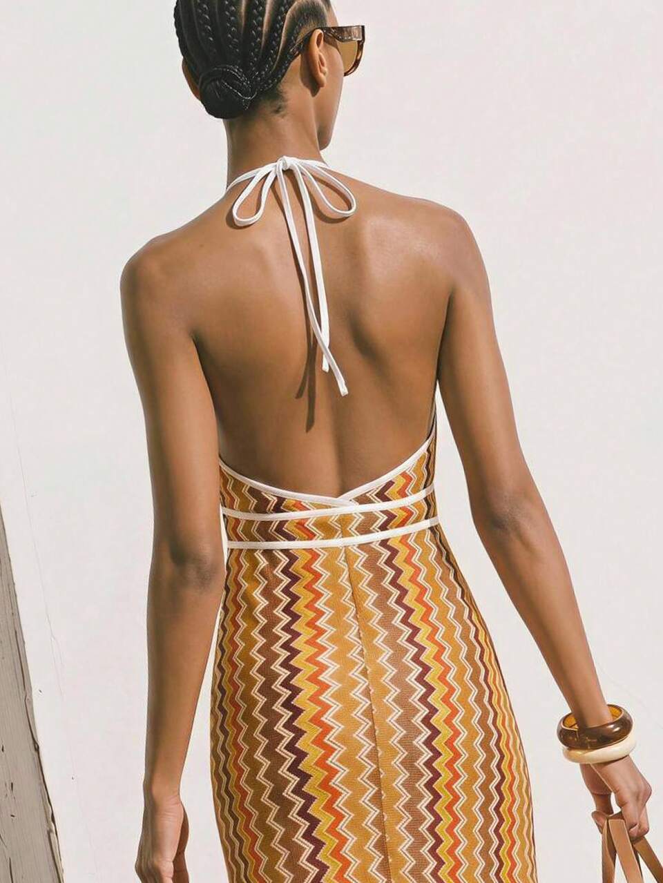 SHEIN Maija Women's Wavy Pattern Colorblock Halter Neck Tie Casual Jamican Boho Party Vacation Beach Dress,Going Out Outfits,Summer Holiday Outfits Brown Striped