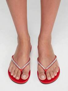 Grefit Bright Red Riveted Flip-Flops, Bold And Avant-Garde, Suitable For Holiday Style, Spring Street Wear Or Relaxed Summer Guest Styling - Red hh - View 9
