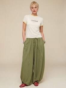 COUREZ 女款修身 Ringer 字母印花 T-shirt，對比滾邊設計，Y2K 風格，適合春夏，外出穿著，演唱會上衣 - 杏色 - 查看 6