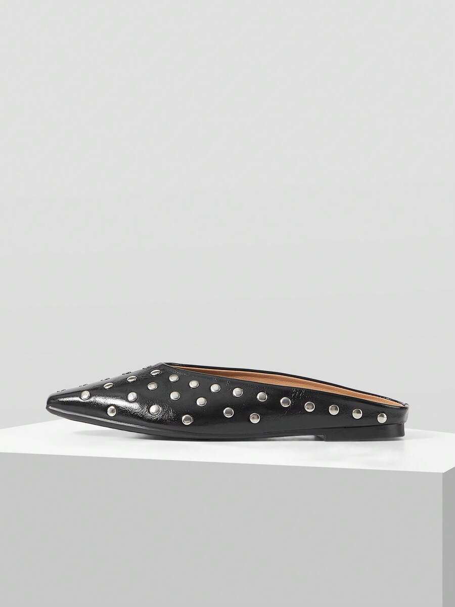 Mnmlis Women's Fashion Small Square Toe Rivet Shoes - Black 1 - View 1