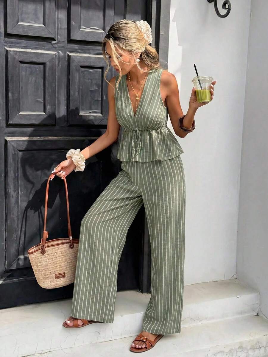 Serisse Casual Minimalist Green Striped Women's 2 Pieces Set Suitable For Summer - Green - View 1