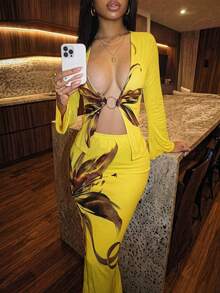 Slaydiva 2026 Neuester lässig Urlaubs Strand Eleganter Sexy Blume Muster Ausgeschnittenes Top und bedruckter Rock Zweiteiler, Sexy Strand Urlaubs Zweiteiler Cover Up - Gänsegelb - Übersicht 4