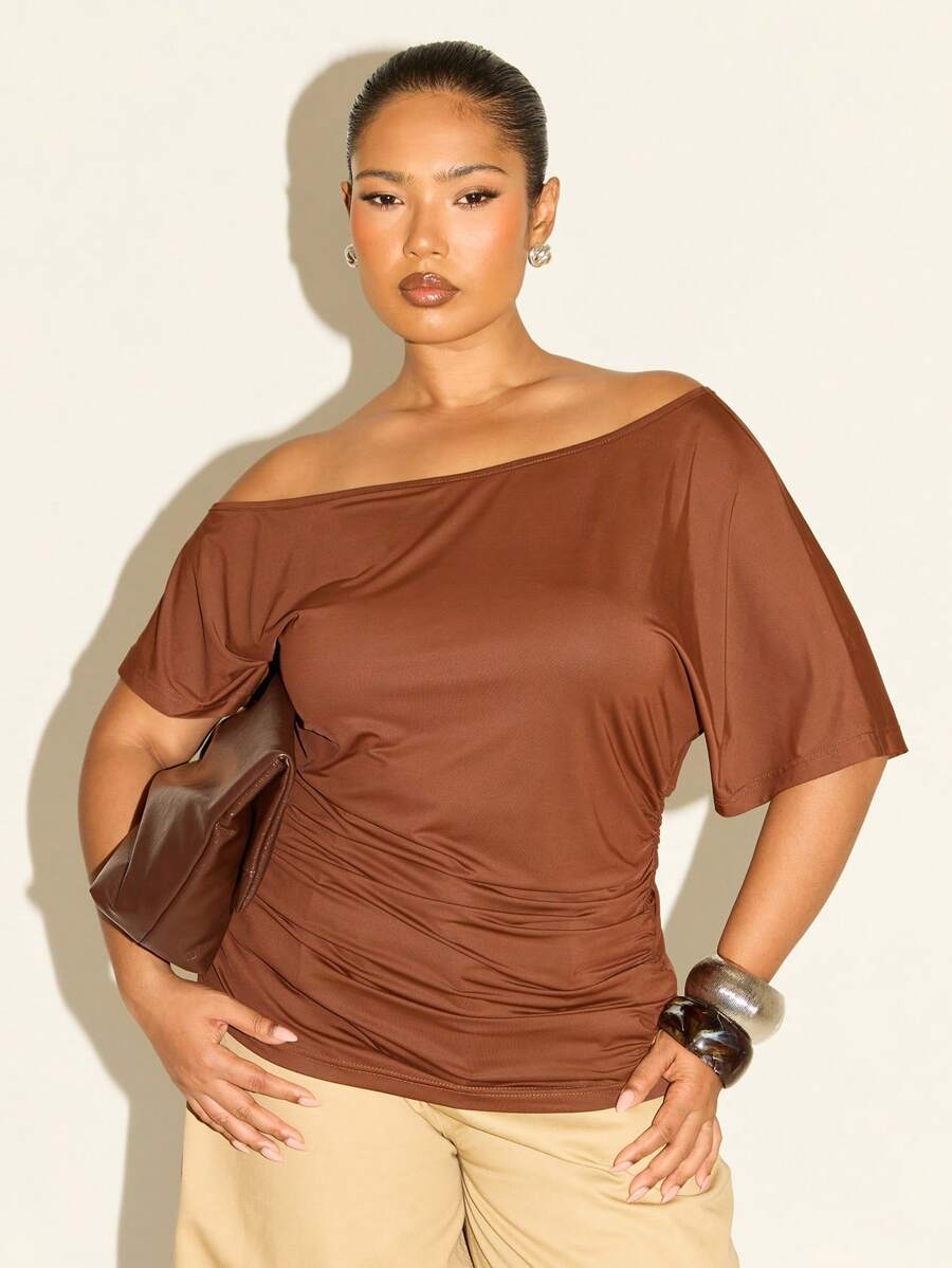 FASHION SZN Atasan Kasual Ukuran Besar dengan Bahu Jatuh, Potongan Longgar, Bahu Terbuka, Elegan, Chic, Berkelas, Pakaian Sehari-hari, Cocok untuk Bandara, Liburan Musim Panas, Liburan, Minimalis, Kebutuhan Dasar - Coklat - View 1