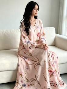SHEIN Najma 花卉與幾何蕾絲印花淺粉色長洋裝，女款時尚V領長袖洋裝，女款長款花卉洋裝，春夏優雅洋裝，阿拉伯風格女裝 - 彩色 - 查看 4