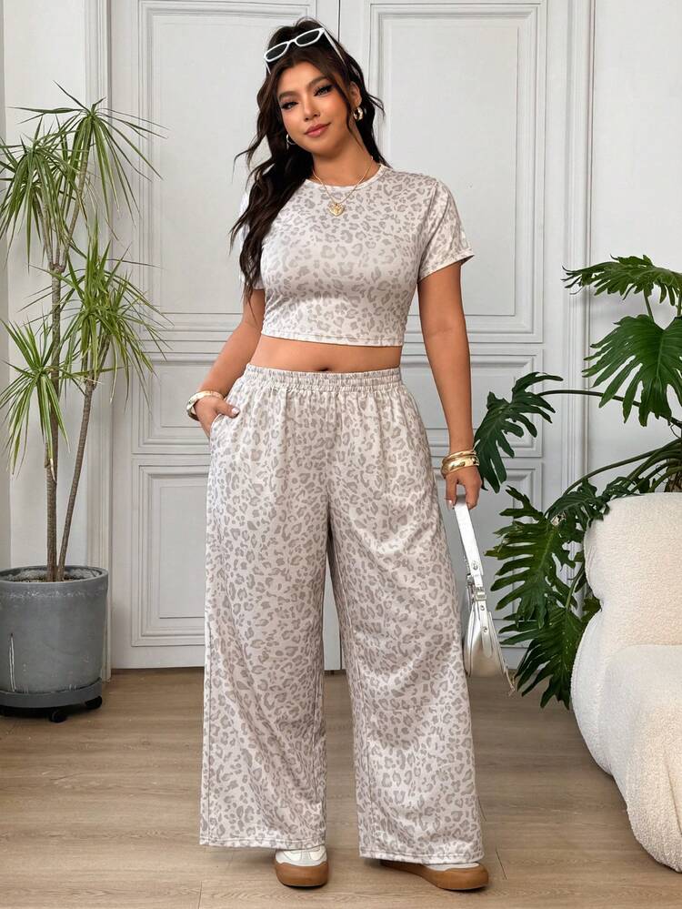 SHEIN EZwear Women's Plus Size Casual Leopard Print Cropped Short Sleeve T-Shirt And Wide Leg Pants 2-Piece Set - Multicolor - View 5