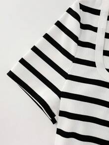 SHEIN PETITE Women's Striped Square Neck Single-Breasted Short Sleeve Casual T-Shirt - Multicolor - View 3