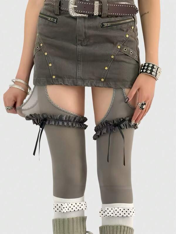 ROMWE Anime 5 piezas de calcetines negros Y2K con diseño de cruz milenario, estilo Spice Girls, con empalme de encaje, calcetines de una pieza para pantorrilla, combinación adecuada para universidad, compras, festival de música