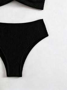 SHEIN Swim 女款黑色細肩帶上衣與短褲泳裝套裝，適合陽光海灘 - 黑色 - 查看 4