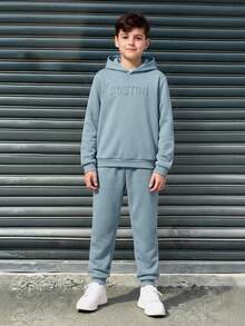 SHEIN 兒童青少年男孩字母壓紋連帽衛衣與運動長褲休閒日常套裝 - 霧霾藍 - 查看 6