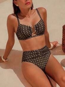 Swim Chiccia 女款優雅棕色波點比基尼套裝，高腰兩件式泳衣，方領金色U型裝飾，適合夏季熱帶海灘度假 - 咖啡棕 - 查看 3