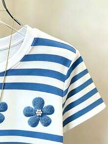 Resyla Women's Simple Floral Striped Print Colorblock Round Neck T-Shirt - White - View 5