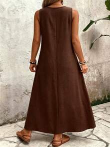 Linhara CURVE Plus Size Light Khaki Sleeveless V-Neck Willow Leaf Embroidered Loose Fit Dress - Coffee Brown - View 2