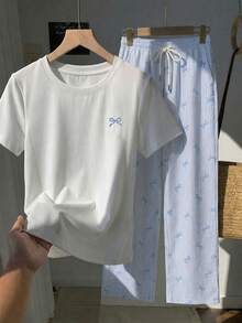 Comfortcana 2件組刺繡圓領短袖上衣與條紋印花長褲，休閒風 - 藍白色 - 查看 5