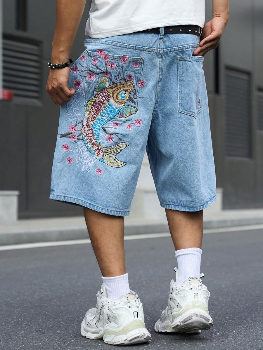 Manfinity EMRG Men's Street Style Casual Embroidered Blue Denim Shorts - Light Wash - View 1