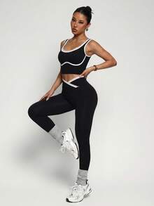 SHEIN Dewbera Conjunto deportivo de yoga sin costuras con bloques de color para mujer - Negro - Ver 3