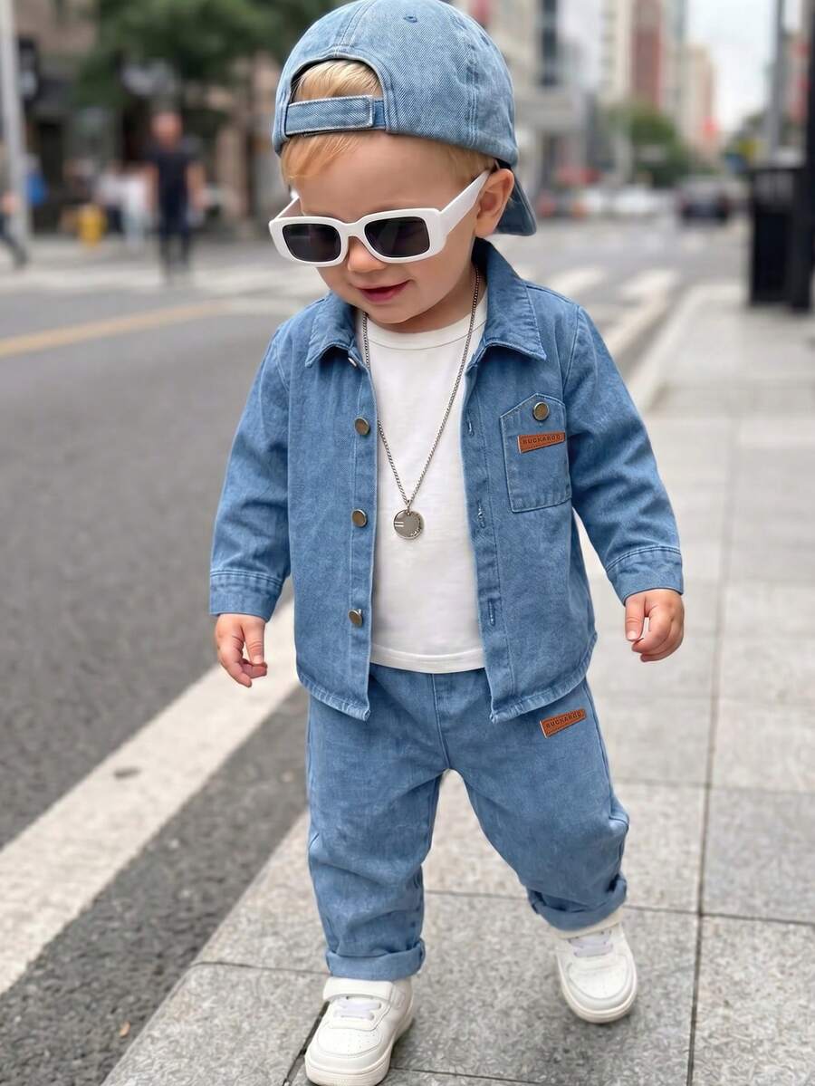 SHEIN Playful Pals 嬰兒(男童)時尚前衛街頭風水洗藍色襯衫搭配長褲，春秋款