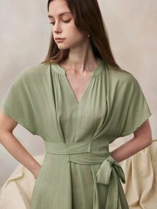 Zovinel 女款夏季短袖V領腰部綁帶中長洋裝 - 淡綠 - 查看 7
