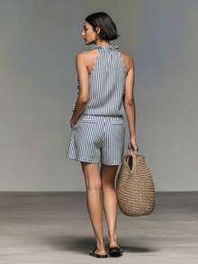 SHEIN Holidaya 蓝白竖条纹露背无袖套装，荷叶边上衣+高腰阔腿短裤两件套 - 藍白色 - 查看 2