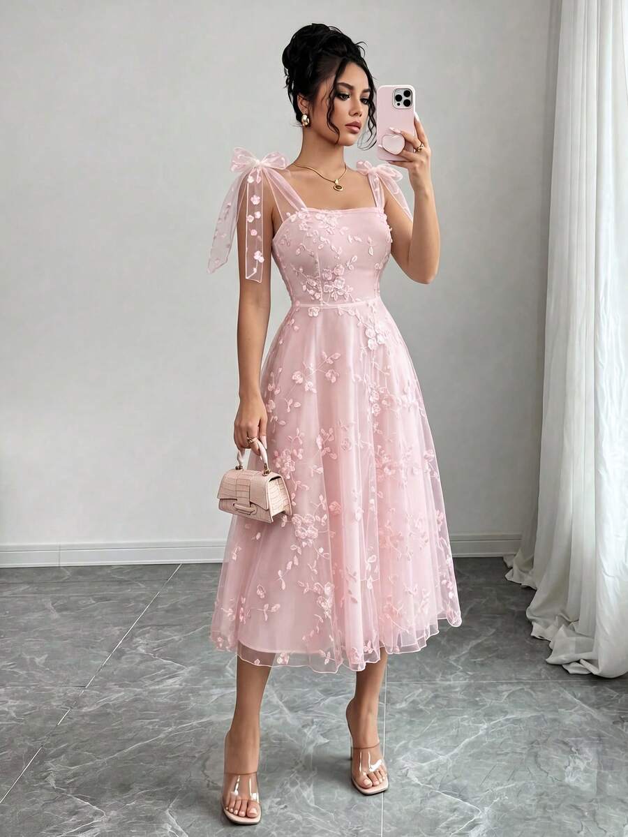 SHEIN Raffinéa 优雅蕾丝提花连衣裙 - 粉色 - 查看 1