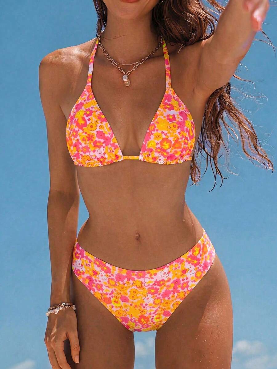 Swim Mod 2026春夏女士吊带露背黑色底白色波点随机印花甜美可爱侧开衩比基尼泳衣两件套 - 彩色 - 查看 1