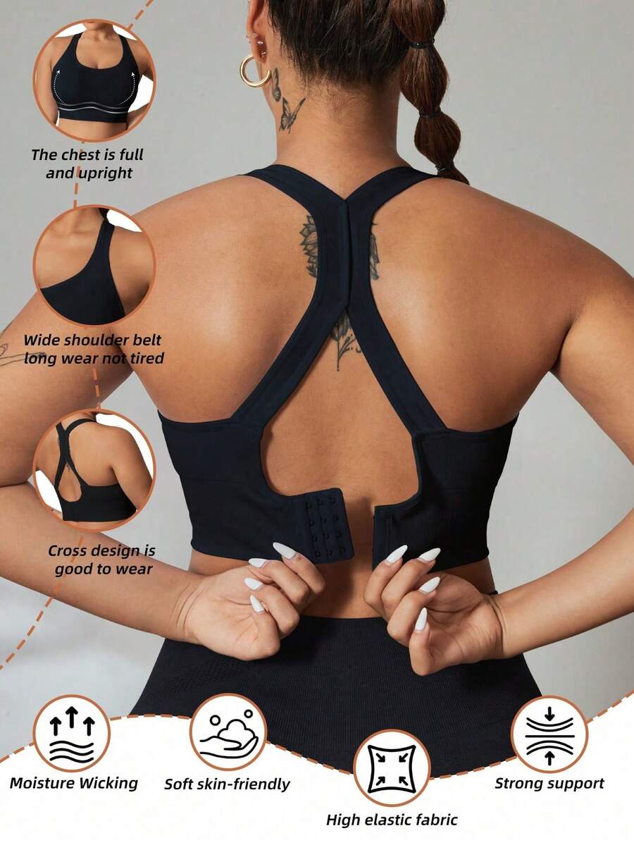 Velisys Velisys Setelan 2 Potong Kaos Olahraga Hitam dan Tank Top Ukuran Plus Wanita dengan Cup yang Dapat Dilepas - Hitam - View 1